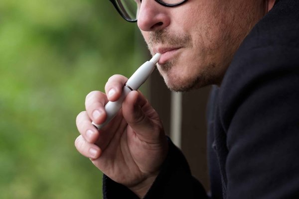 Cigarette électronique à Nantes : quels sont les avantages de la vape ?
